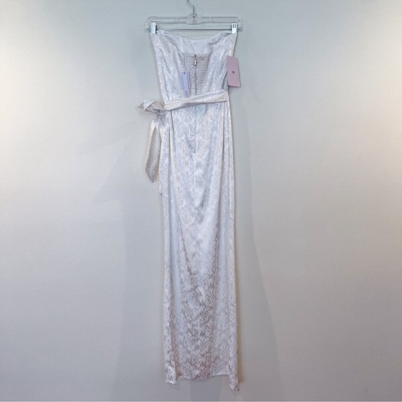 V. Chapman June Strapless White Bridal Floral Brocade Maxi Wedding Dress 12 NWT - Picture 11 of 11